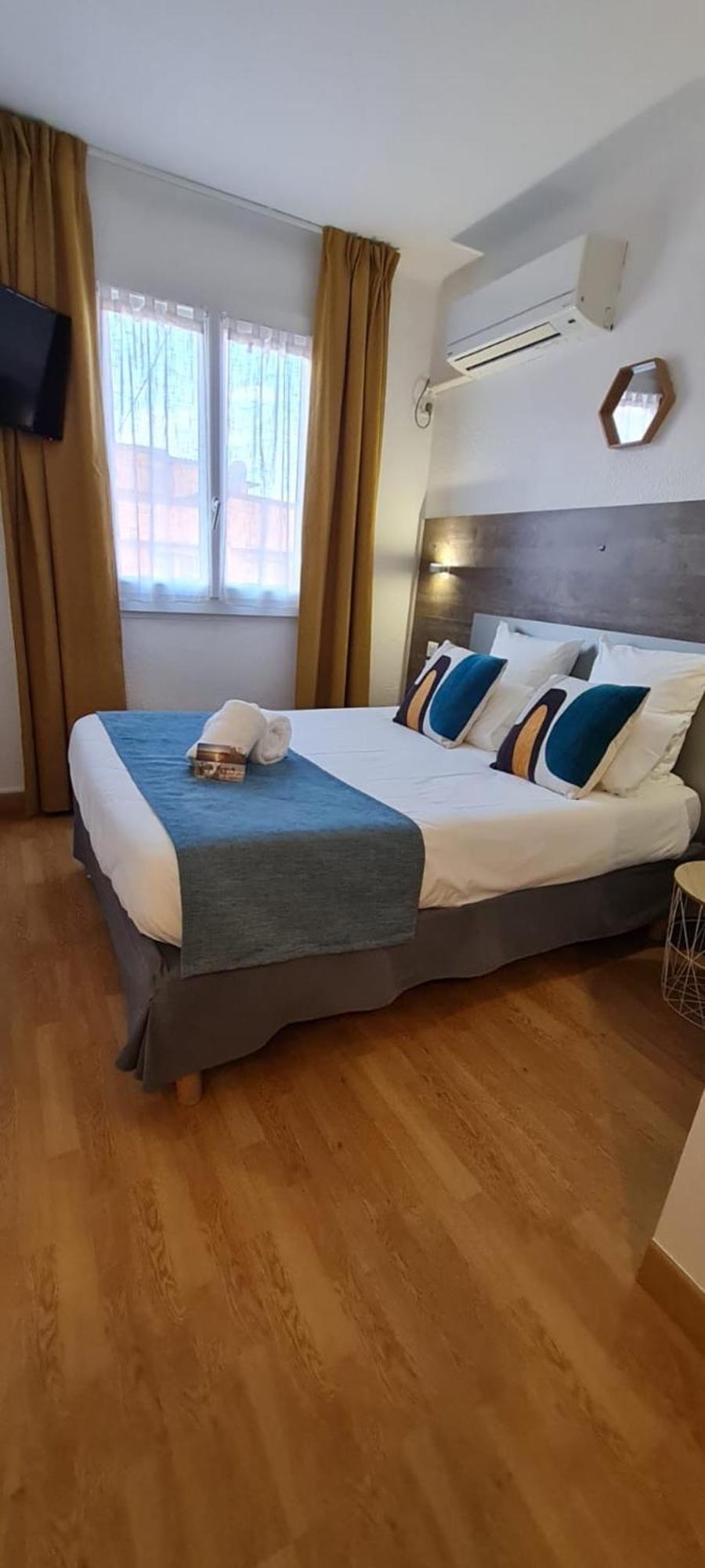 Hotel Saint Georges, Face à la mer Canet-en-Roussillon Esterno foto